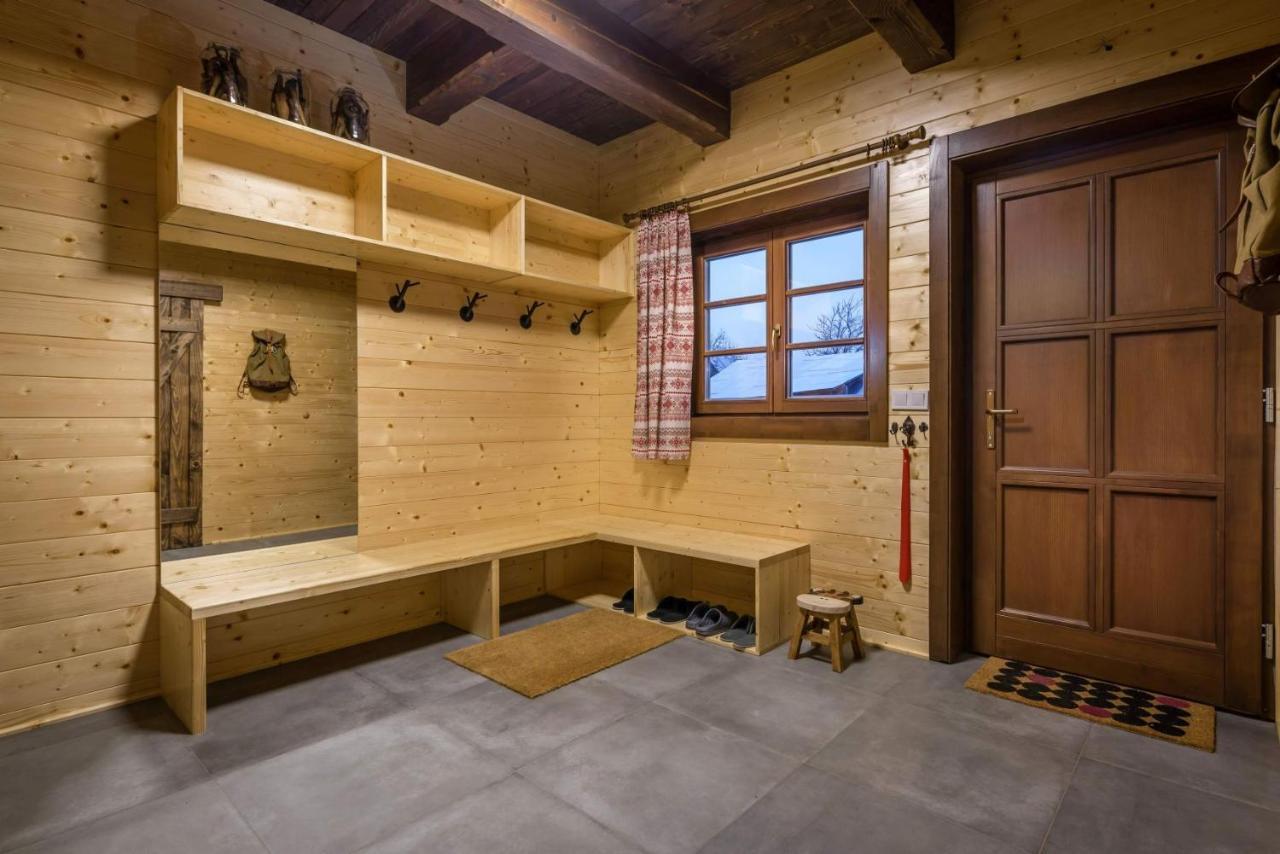 Villa Drevenica Emilka, 5 Min Restauracia, Z Terasy Vyhlad Na Kralovu Holu A Polomske Ocko, Gril, Ohnisko, Kotlik à Brezno Extérieur photo